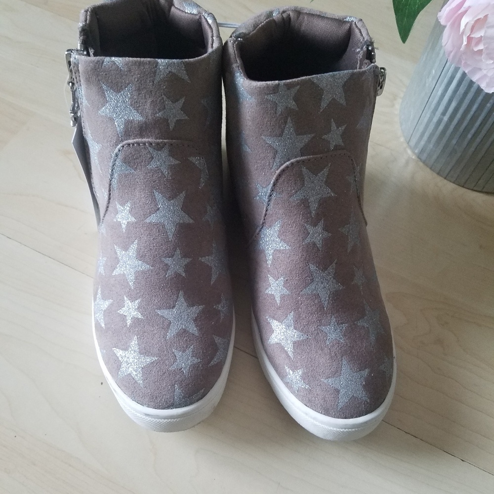 High top Girls Sneakers - Picture 4 of 5